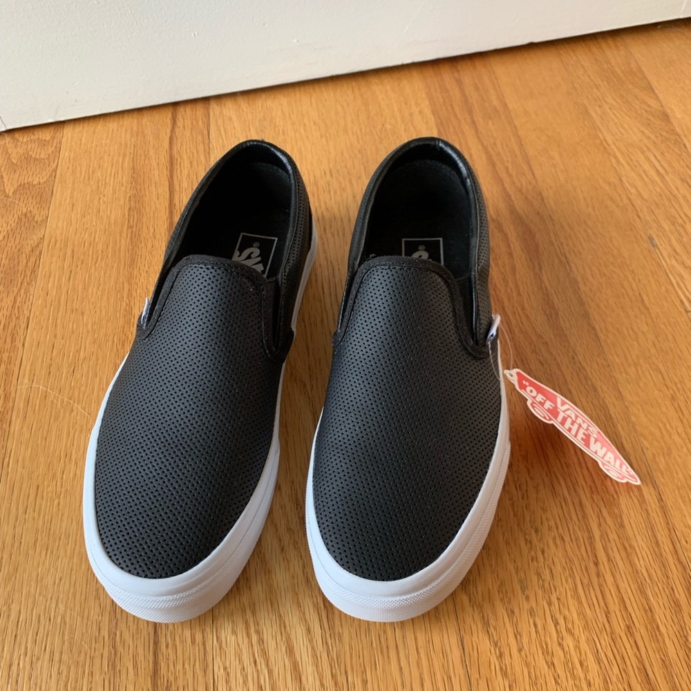 NWT Vans Perforated Leather Slip-on Black Size 8.5